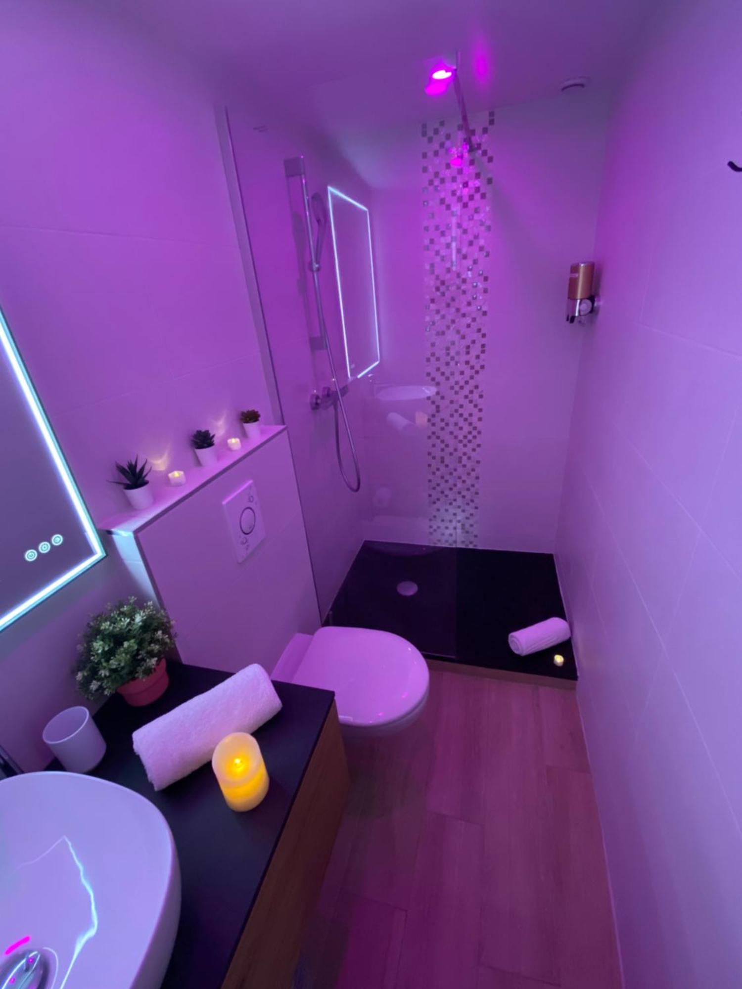 Apartment L'escale Balneo'romantique - Loveroom - Jacuzzi & Petit Dejeuner *