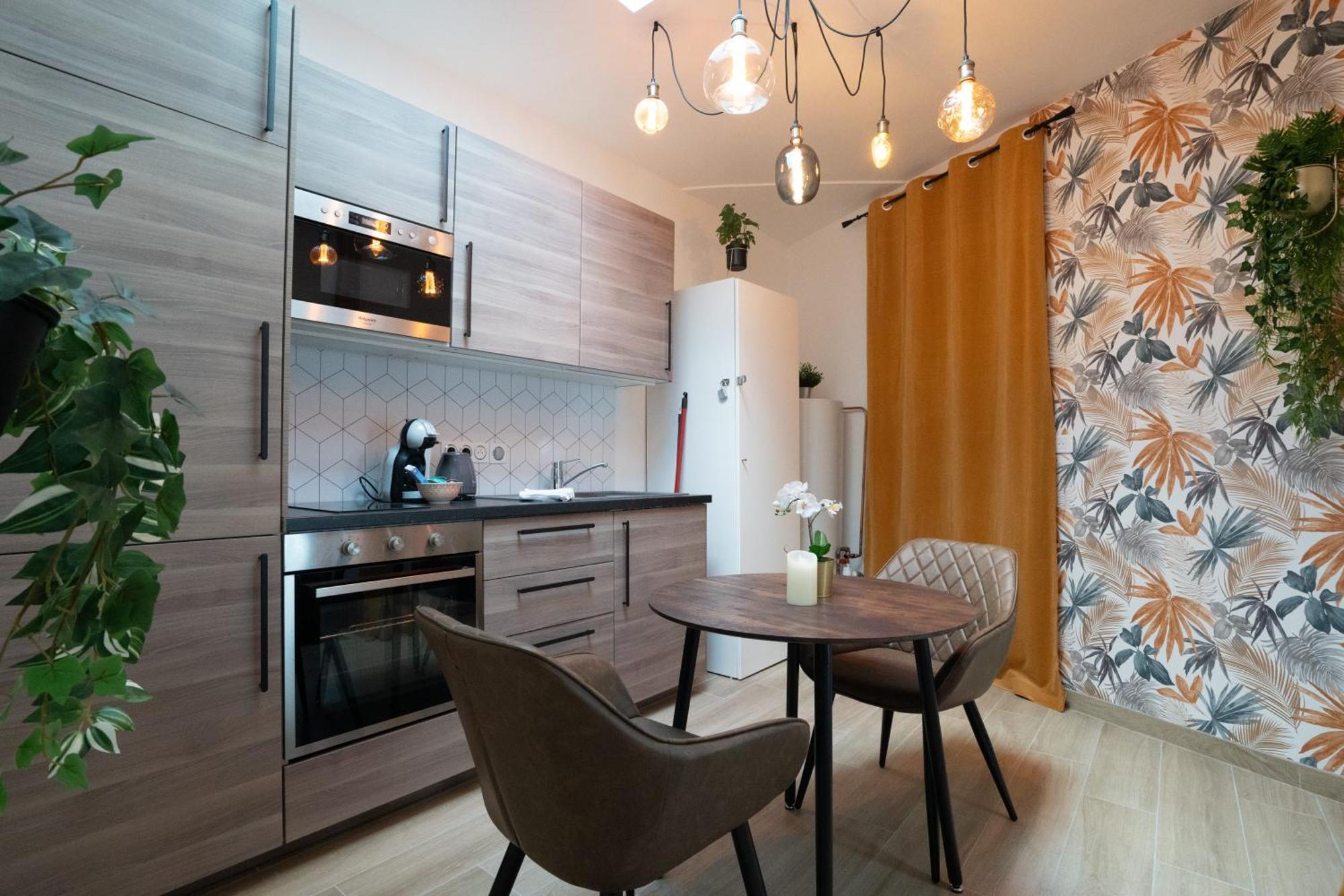 Apartment L'escale Balneo'romantique - Loveroom - Jacuzzi & Petit Dejeuner